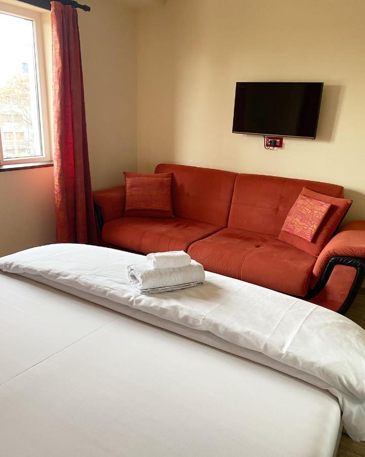 Anthora Hostel Plovdiv Esterno foto