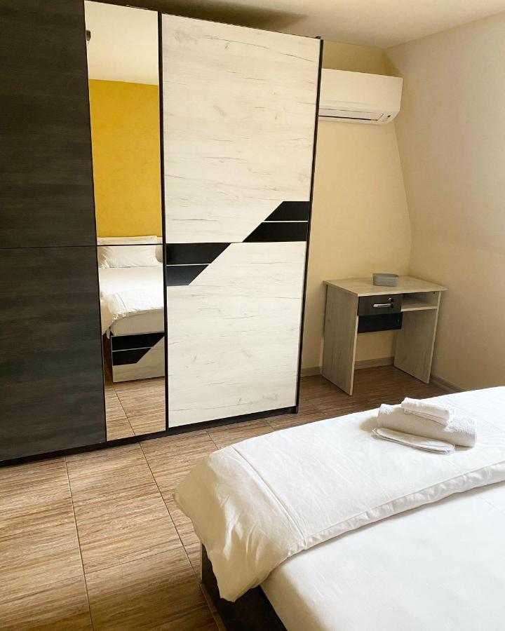 Anthora Hostel Plovdiv Esterno foto