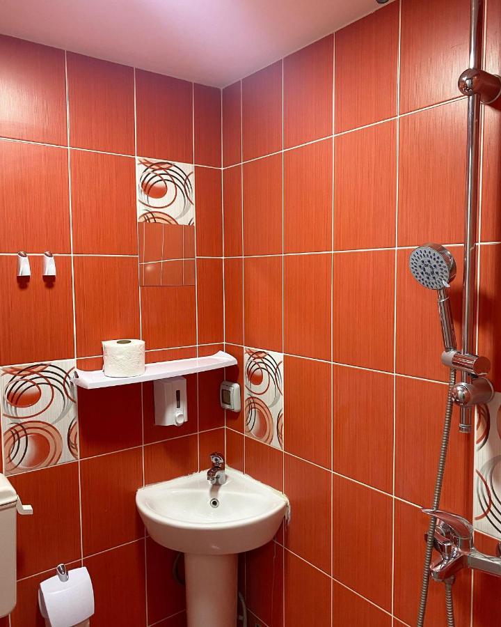 Anthora Hostel Plovdiv Esterno foto