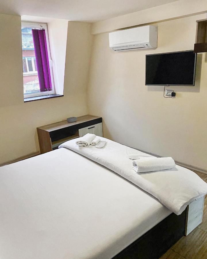Anthora Hostel Plovdiv Esterno foto